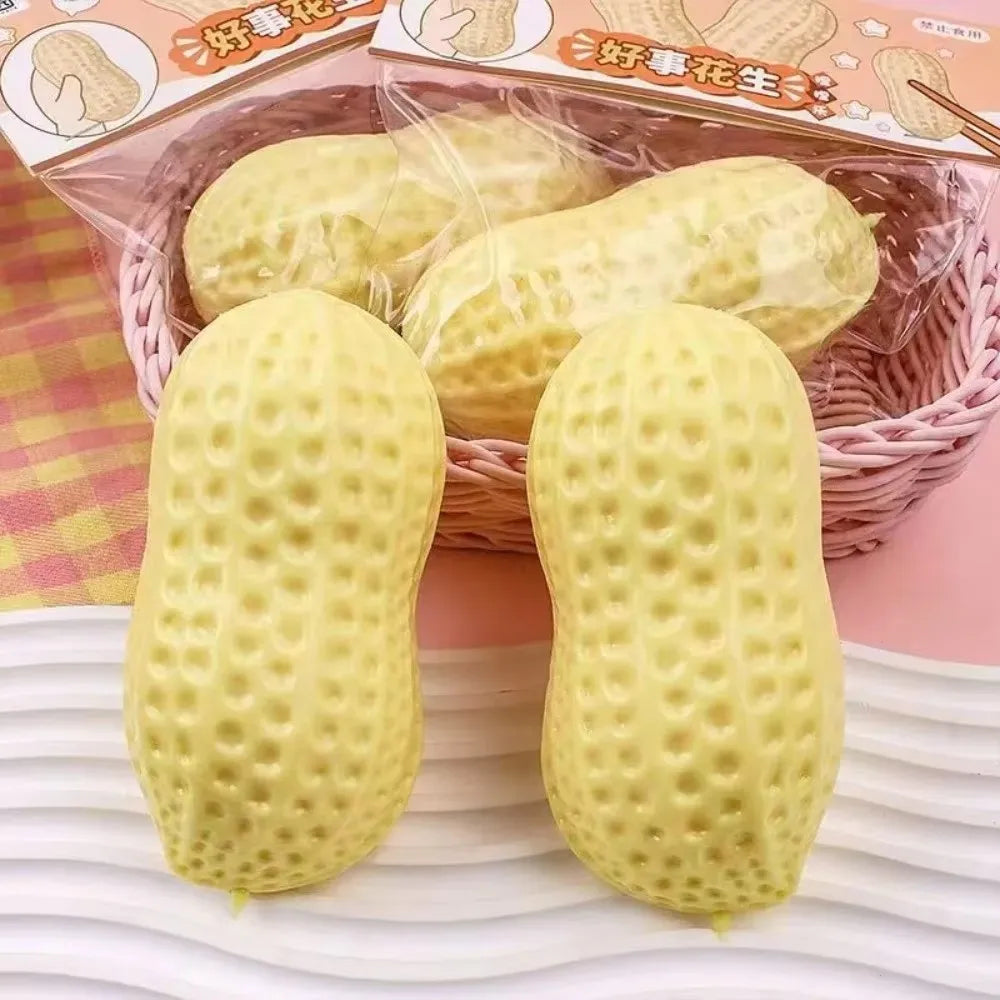 Crunchy Peanut Squishy 